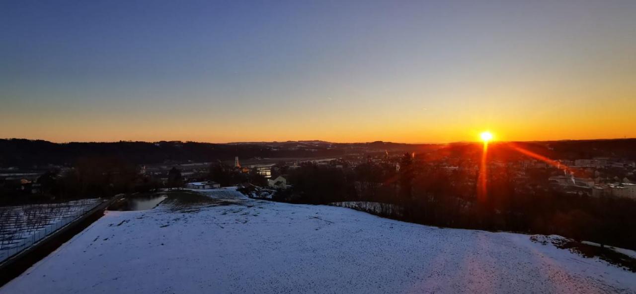 Gaestehaus Schweiklberg Vilshofen an der Donau Esterno foto